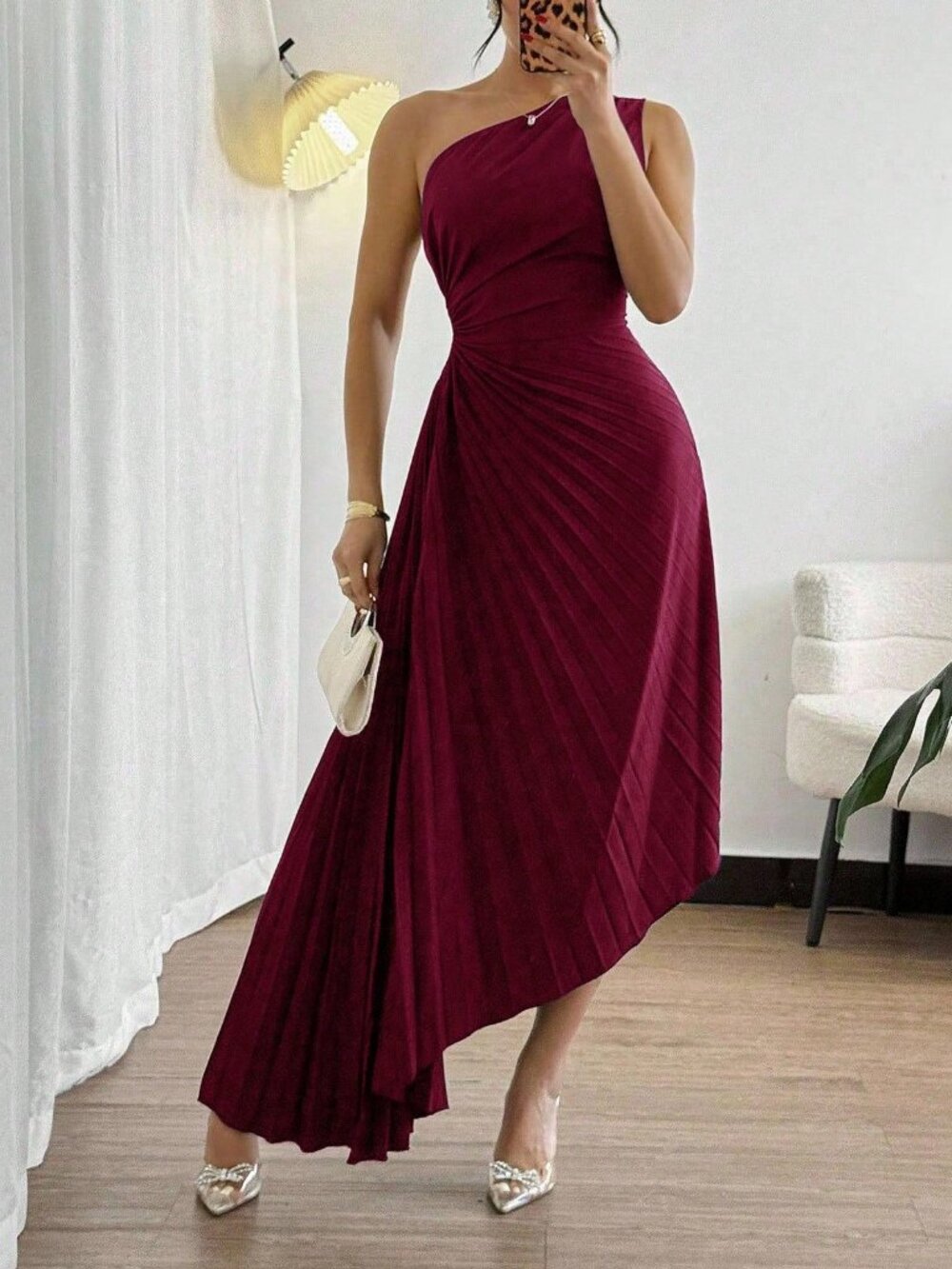 Burgundy Elegant Women's Sleeveless Pleated Mid-Length Dress - Picture 4 of 8